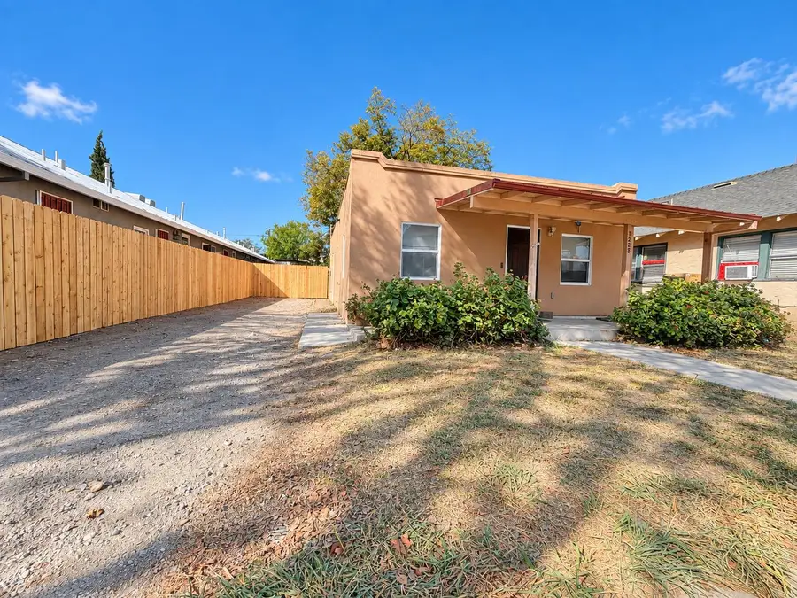 1228 I Street, Marysville, CA 95901 - #2