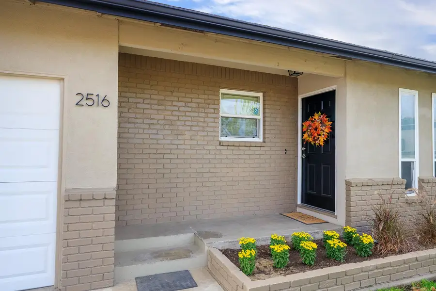 2516 Riedel Way, Modesto, CA 95355 - #3