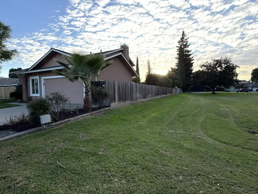 1425 Forest Drive, Turlock, CA 95380 - #2