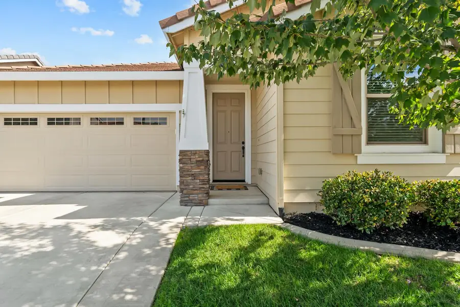 813 Stage Stop Loop, Rocklin, CA 95765 - #3