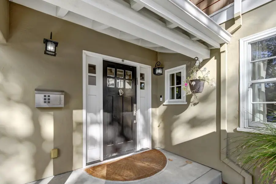 535 37th Street, Sacramento, CA 95816 - #3