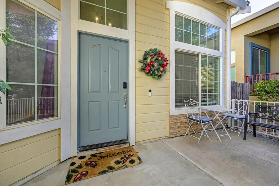 8705 Laguna Star Dr, Elk Grove, CA 95758 - #3