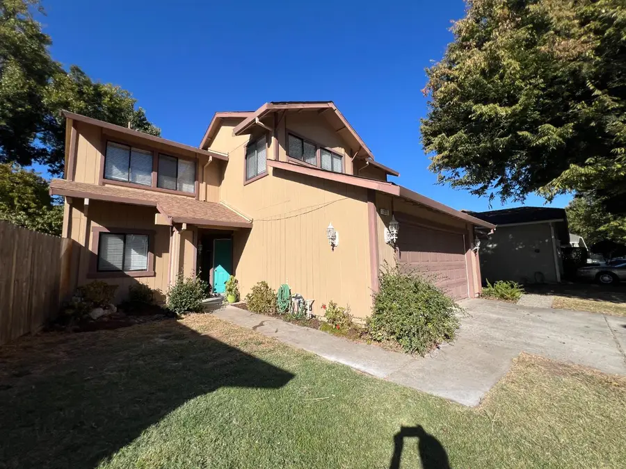 272 River Run Cir, Sacramento, CA 95833 - #3