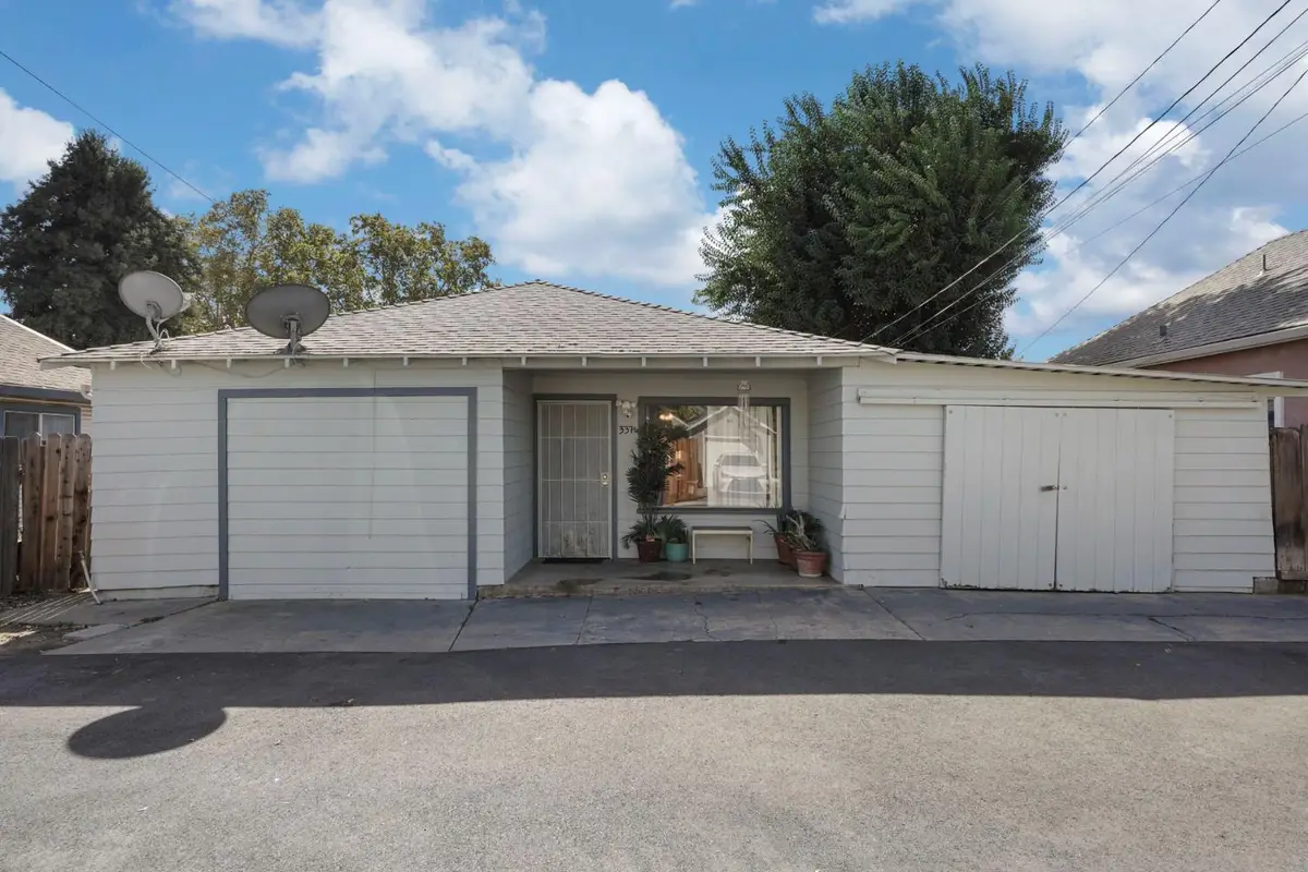 337 E Walnut Street, Lodi, CA 95240 - #1