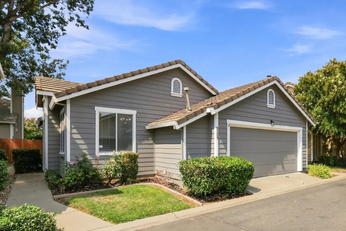 9389 Laguna Pointe Way, Elk Grove, CA 95758 - #1