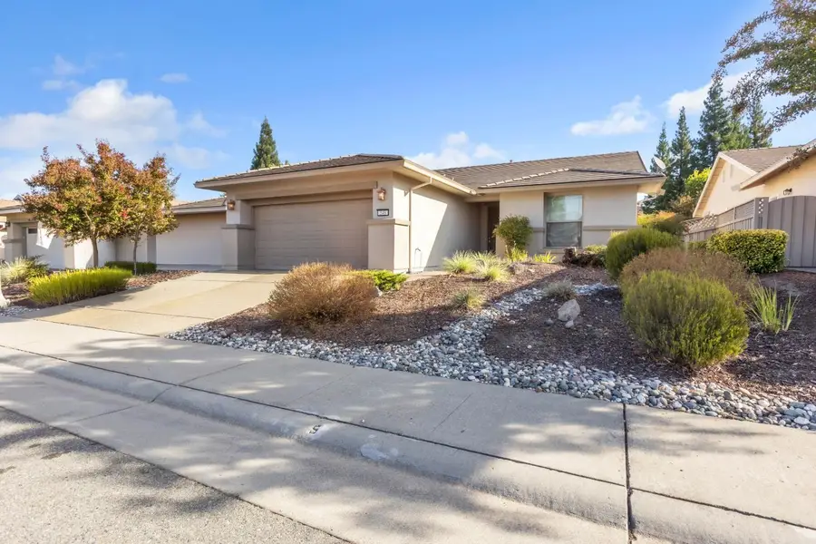 548 Belladonna Lane, Lincoln, CA 95648 - #2