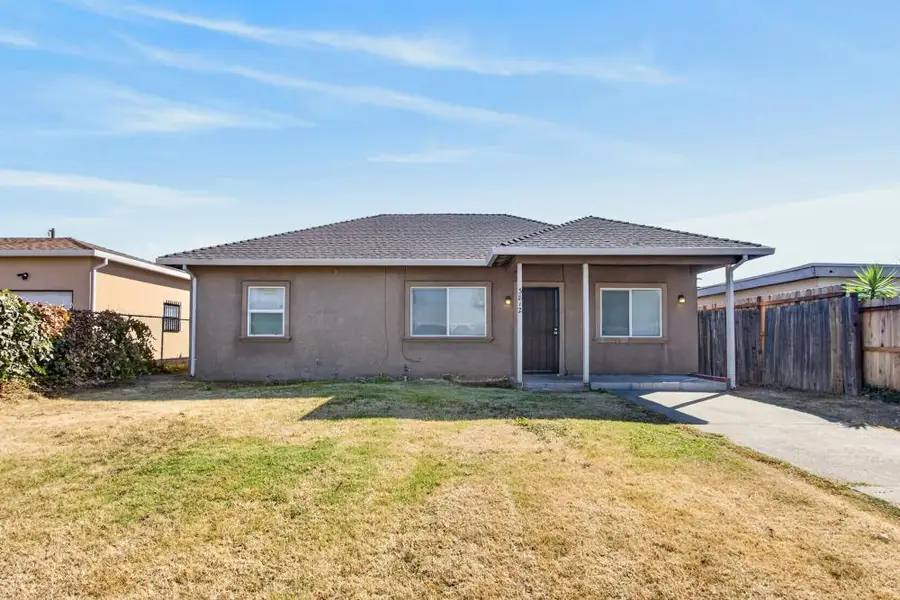 3812 Mahogany Street, Sacramento, CA 95838 - #2