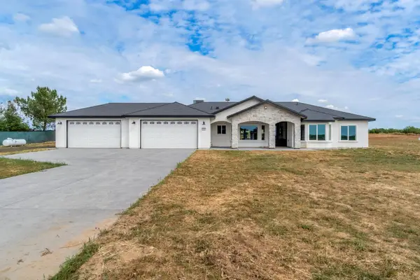 21035 Forest Glen Road, Madera, CA 93638