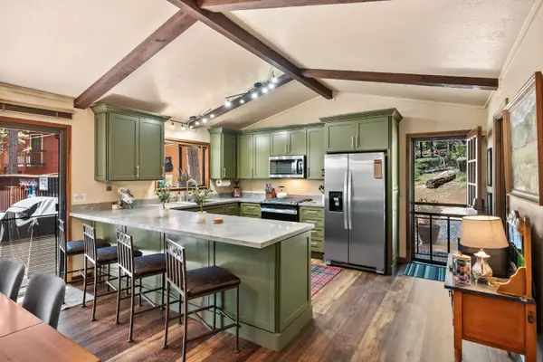 2046 Jerrilynn Drive, Arnold, CA 95223