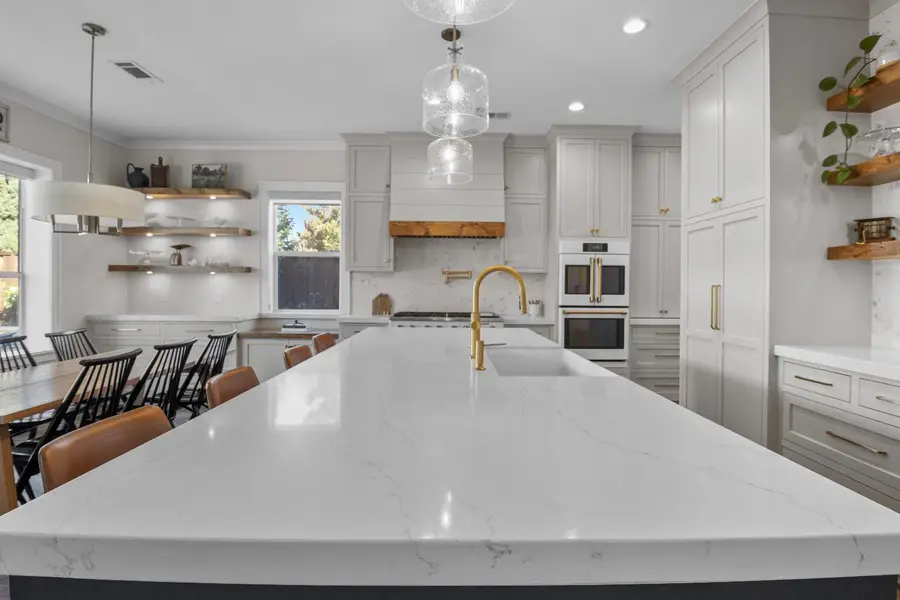 637 Rebekah Court, Ripon, CA 95366 - #2