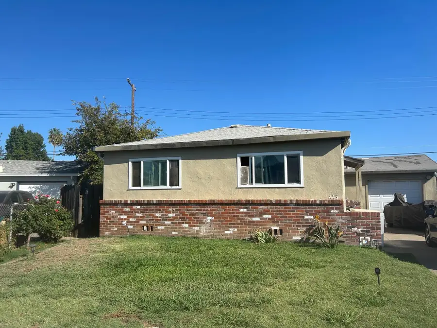 445 Sonora Avenue, Lodi, CA 95240 - #2