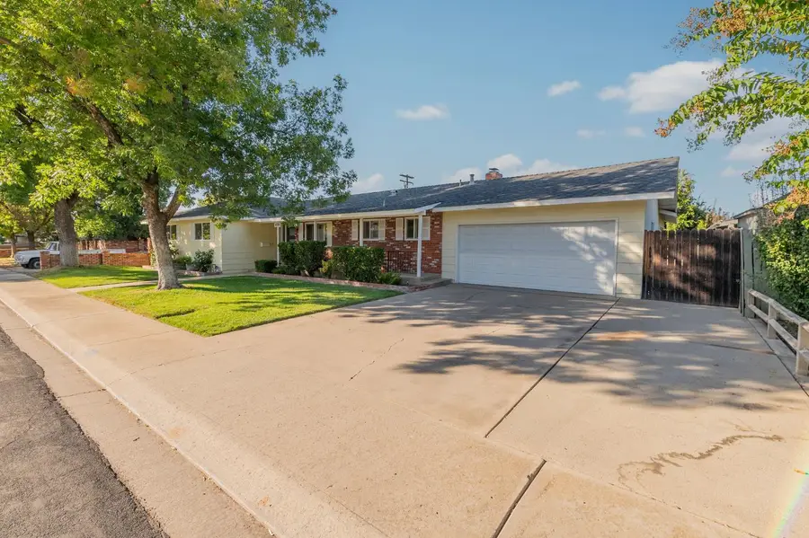 1009 Lexington Drive, Modesto, CA 95350 - #2