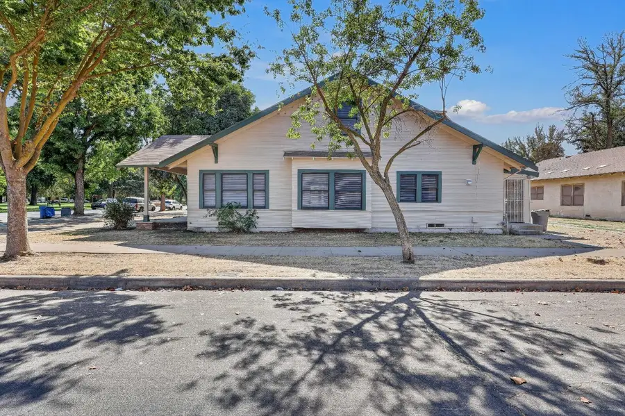 2045 O Street, Merced, CA 95340 - #3