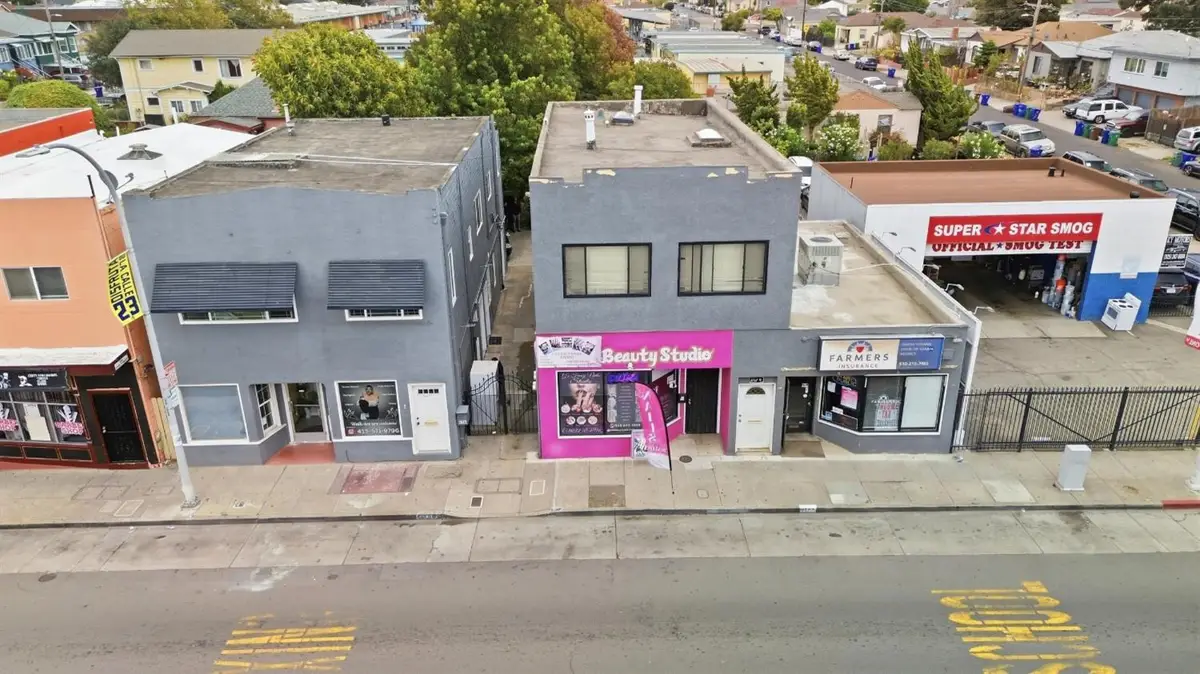 652 23rd, Richmond, CA 94804 - #1