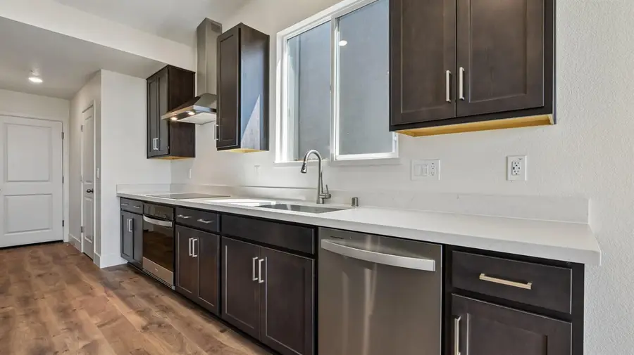 7835 Rivermeadow Way, Sacramento, CA 95832 - #2