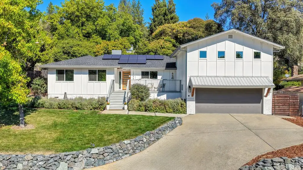 12695 Manor Way, Auburn, CA 95603 - #1