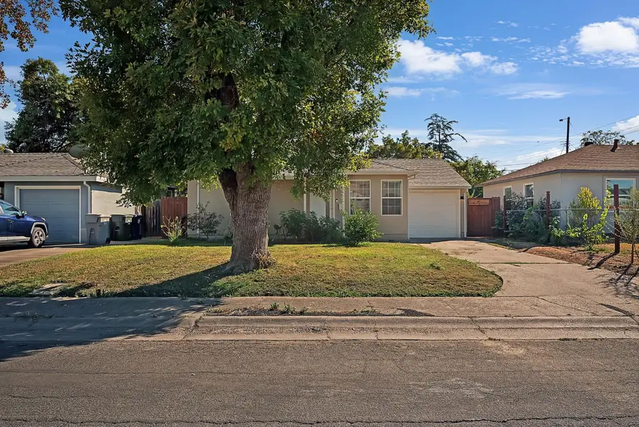 2520 23rd Avenue, Sacramento, CA 95820 - #2
