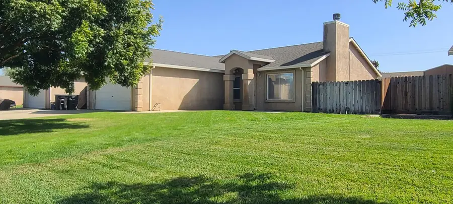 12218 Goldmine Avenue, Waterford, CA 95386 - #2