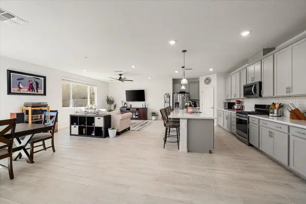 116 Cardini Lane, Lincoln, CA 95648