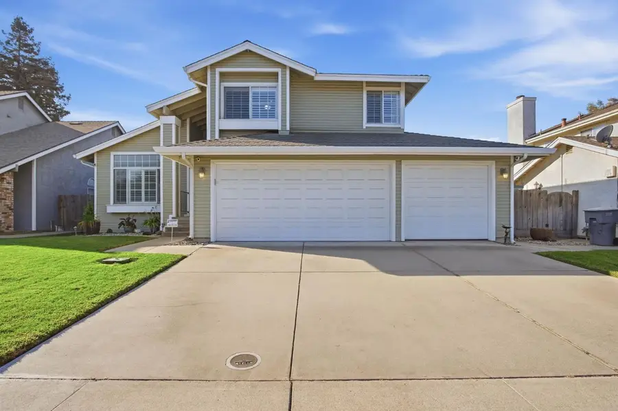 1507 Crestwood Drive, Escalon, CA 95320 - #2