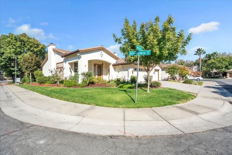 3 Anton Court, Sacramento, CA 95835 - #2