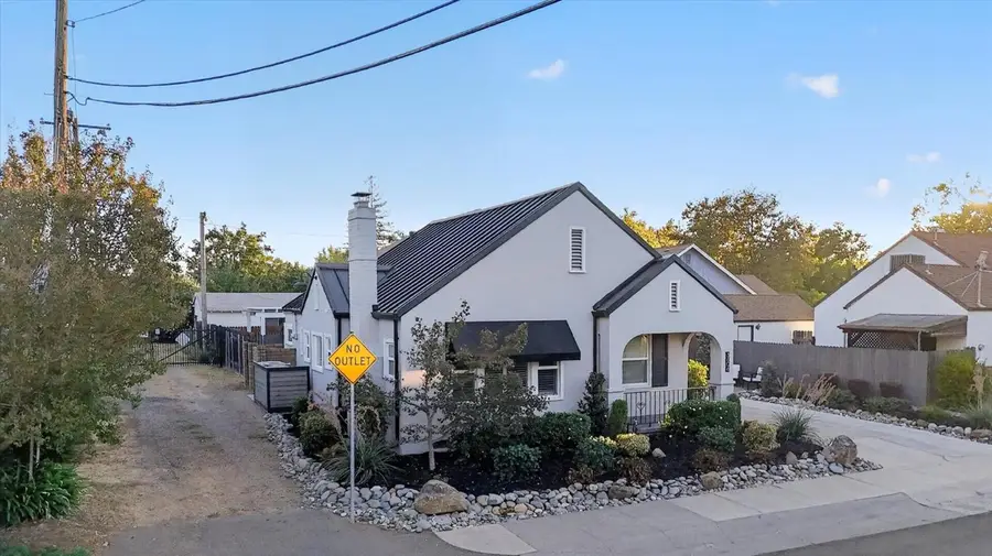 3606 M Street, Sacramento, CA 95816 - #3