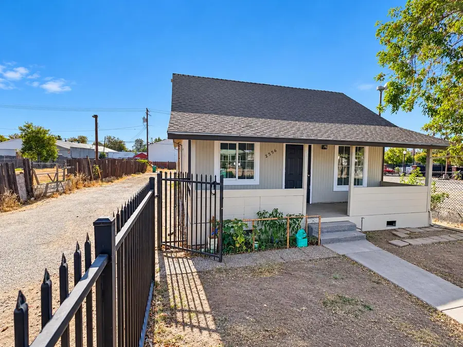 2556 Rio Linda Boulevard, Sacramento, CA 95815 - #2