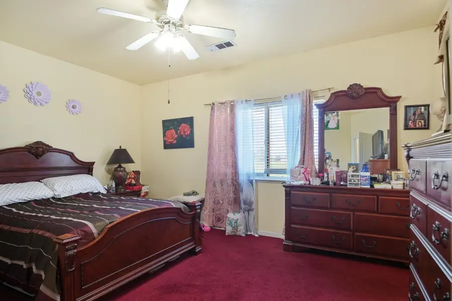 2907 Evergreen Court, Livingston, CA 95334 - #3
