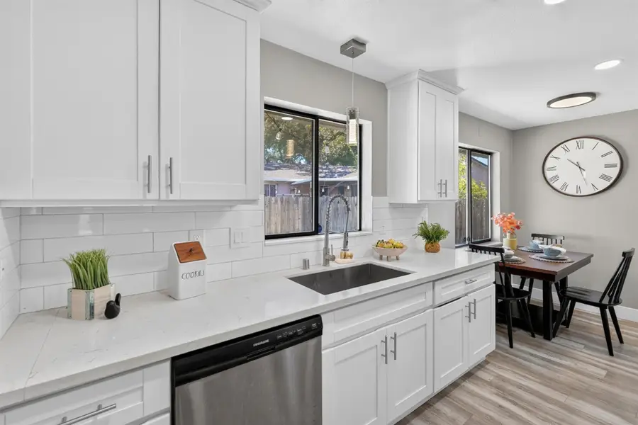 4301 45th Avenue, Sacramento, CA 95824 - #3