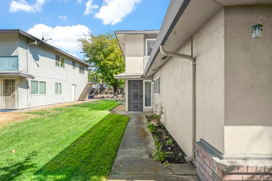 5810 Walerga Road #2, Sacramento, CA 95842 - #2