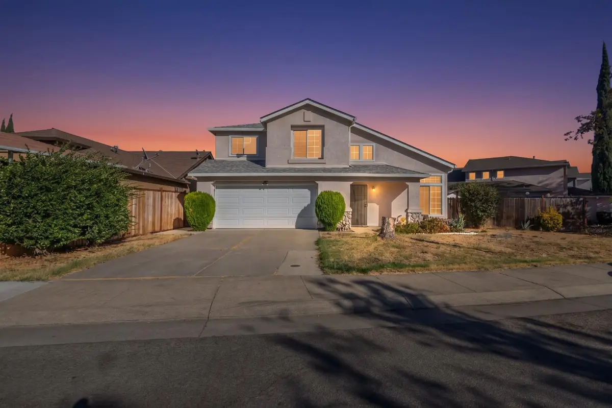 2471 Almaden Court, Stockton, CA 95206 - #1