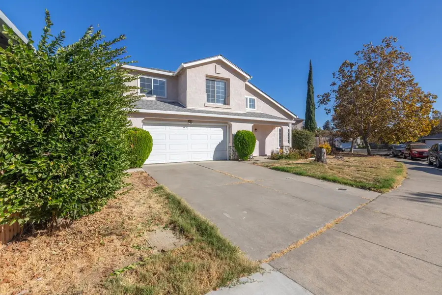 2471 Almaden Court, Stockton, CA 95206 - #3
