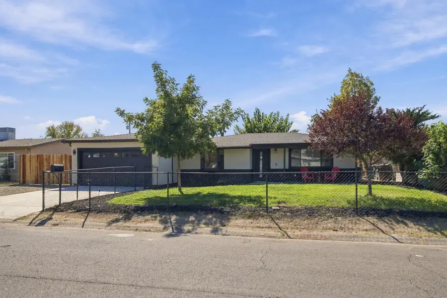 8208 Bruns Way, Sacramento, CA 95828 - #2