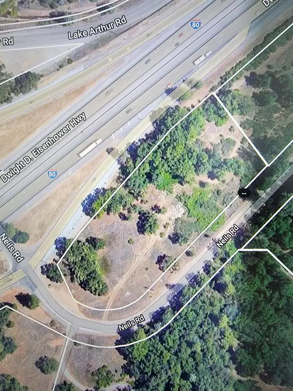 55 Neils Rd, Auburn, CA 95603