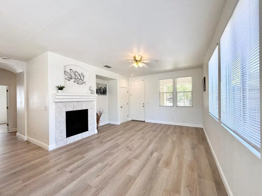 3115 Hawaii Court, West Sacramento, CA 95691 - #3