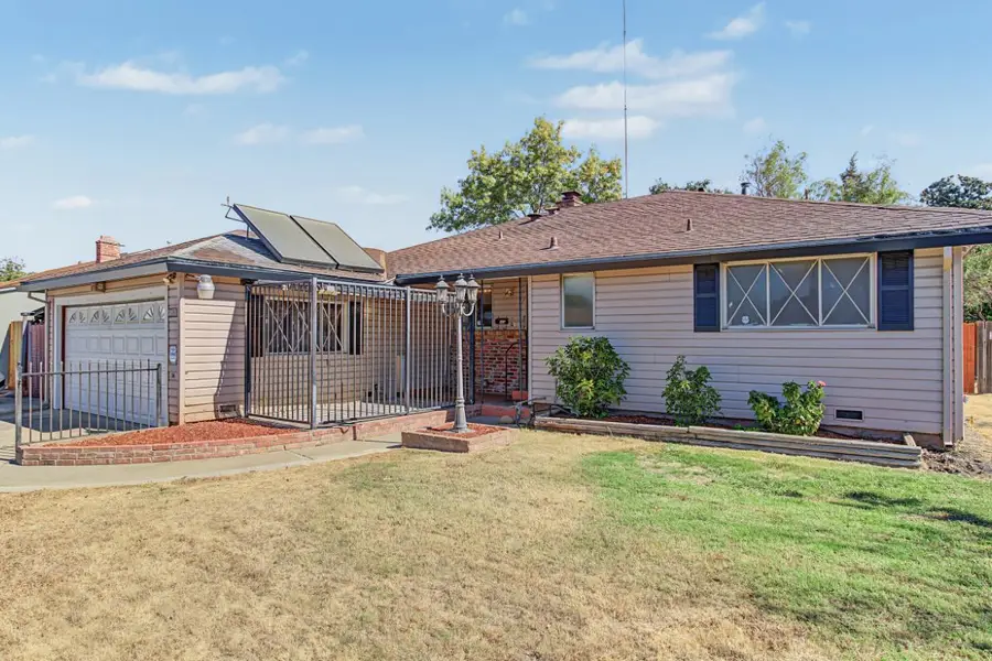 6749 51st Street, Sacramento, CA 95823 - #2
