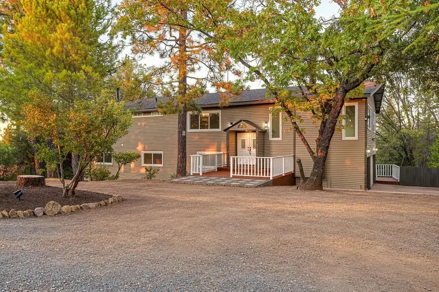 13820 Tank Court, Pine Grove, CA 95665 - #2