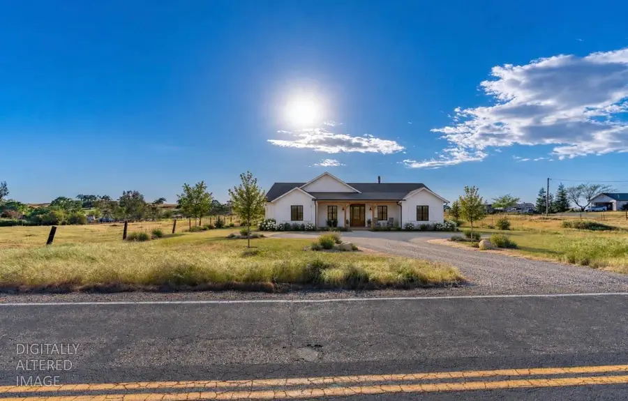 1355 Duck Creek Rd, Ione, CA 95640 - #3