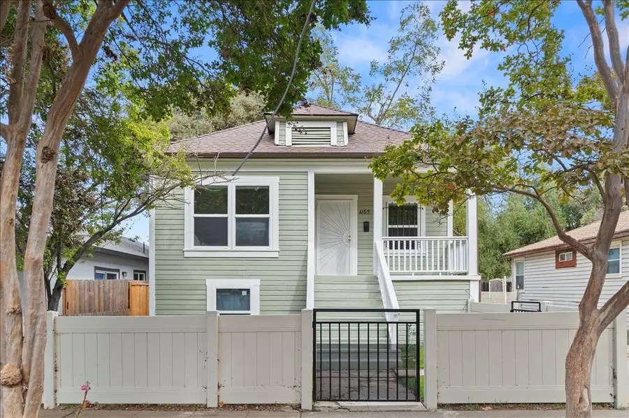 4165 4th Avenue, Sacramento, CA 95817 - #2