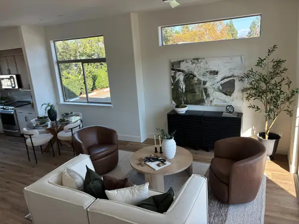 3056 Dublin Pl, Roseville, CA 95678