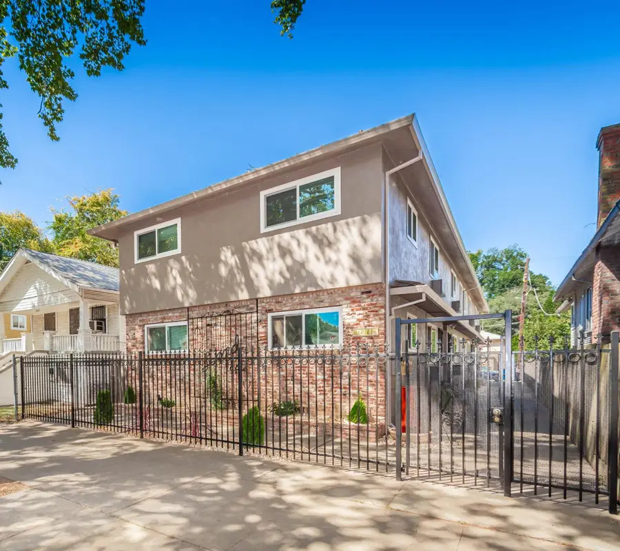 1213 V Street, Sacramento, CA 95818 - #3