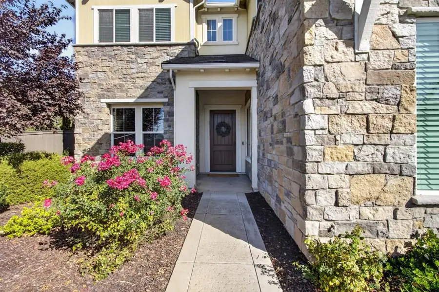 5868 Tree Swallow Circle, Rocklin, CA 95677 - #3