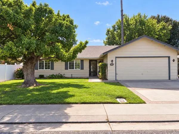716 Pinot Noir Drive, Lodi, CA 95240