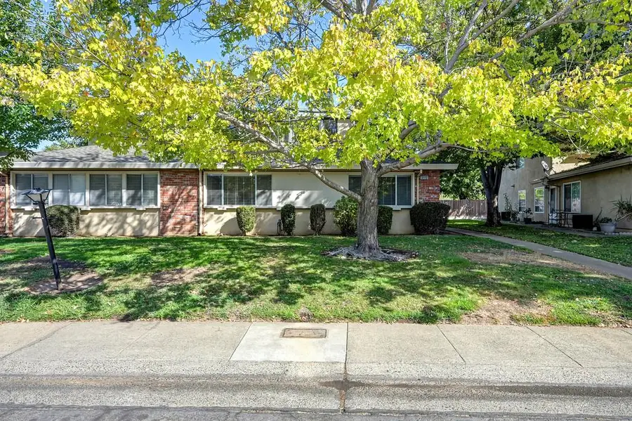 3113 Occidental Drive #1, Sacramento, CA 95826 - #2