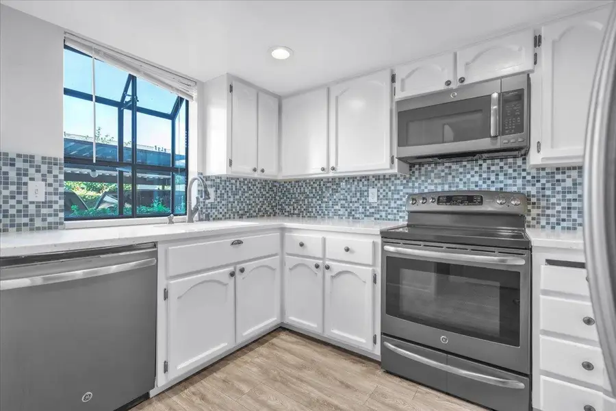 240 Wales Drive, Folsom, CA 95630 - #3