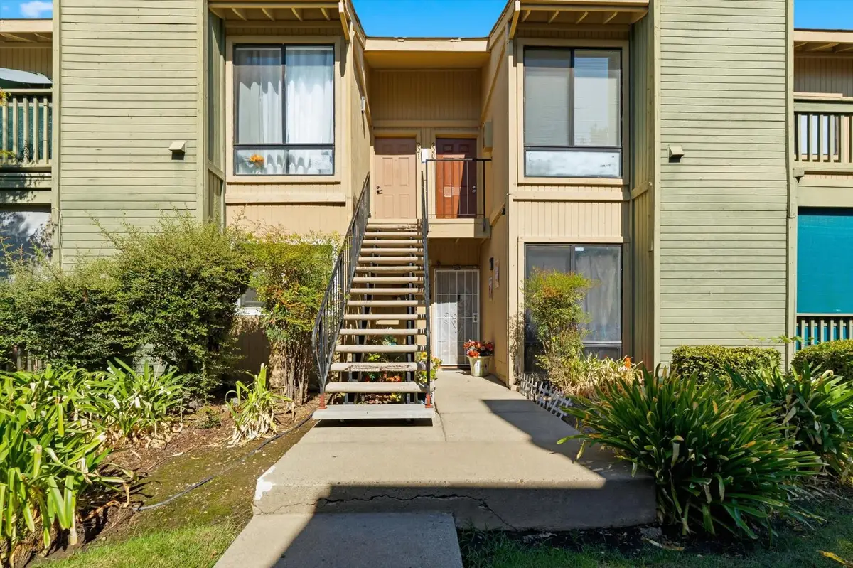 3939 Madison Avenue #220, North Highlands, CA 95660 - #1