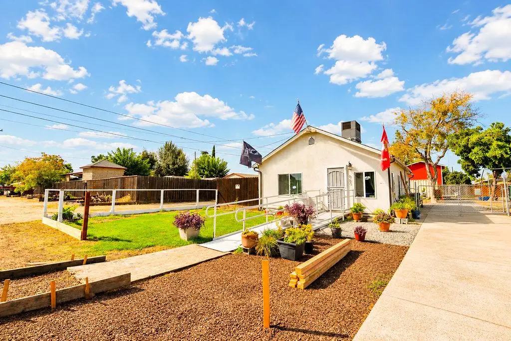 963 Stanislaus Street, Turlock, CA 95380 - #1