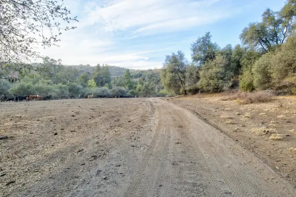 53077 Whittaker, Miramonte, CA 93641