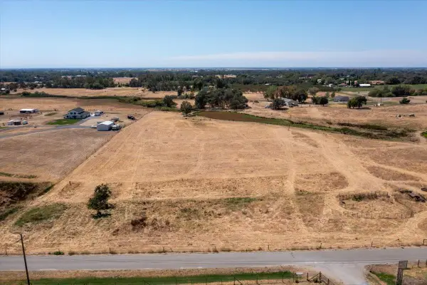 3325 Fruitvale Road, Lincoln, CA 95648