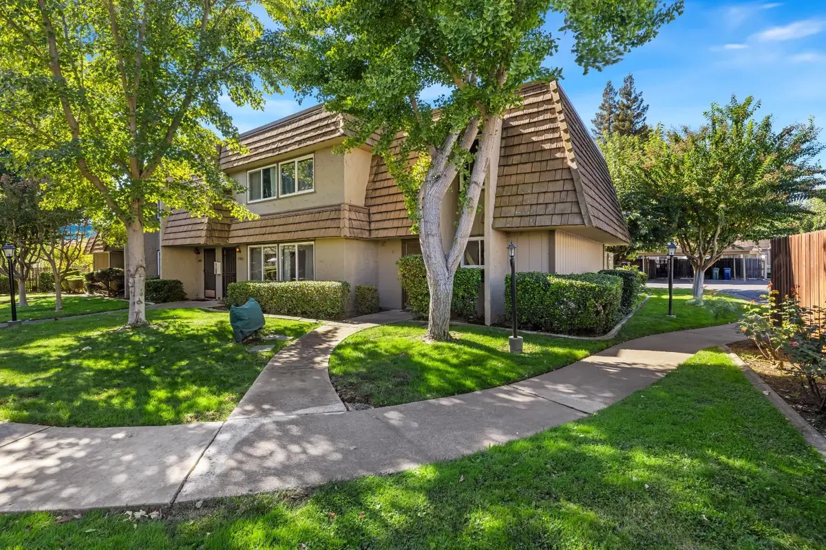 2400 Via Camino Avenue, Carmichael, CA 95608 - #1